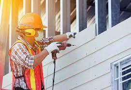 Best Siding Painting and Refinishing  in Hartland, WI